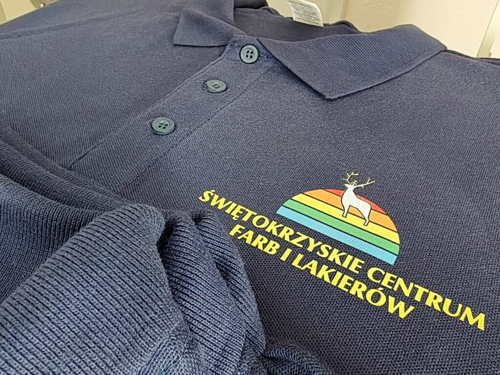 koszulki z logo, odzież firmowa z nadrukiem, nadruk na odzieży Kielce, Artsviu